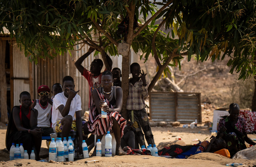 "هيومن رايتس ووتش" تحذر من خطر يواجه اللاجئين الإثيوبيين والإريتريين في السودان