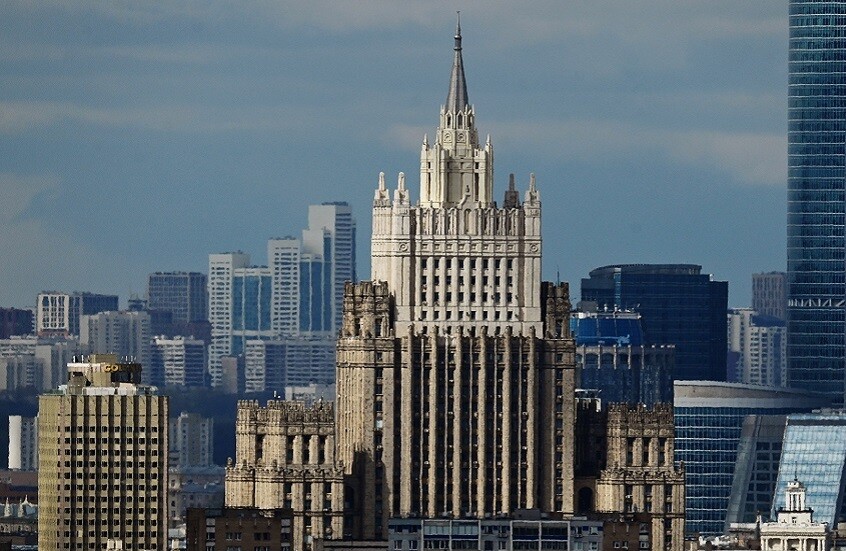 روسيا "تأسف" لمشاركة أرمينيا في قمة "الناتو" وتحذرها من عواقب "الخطوات المتهورة"