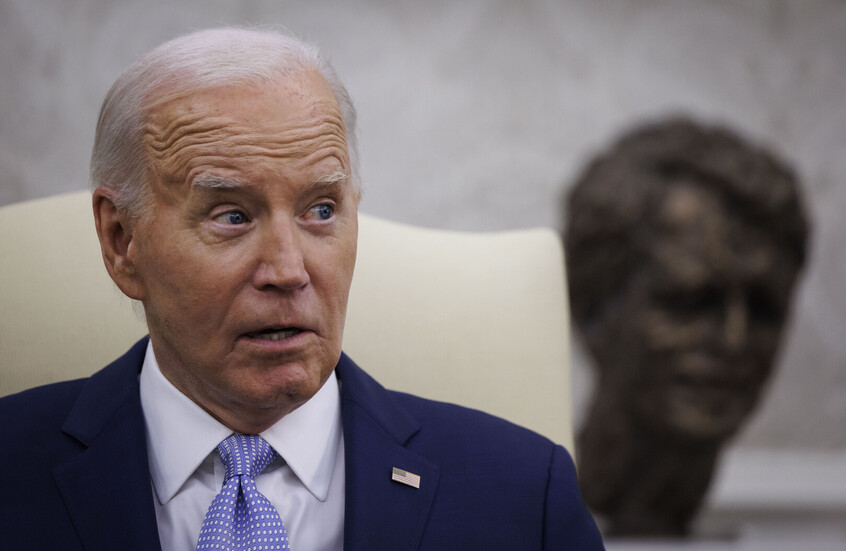 السباق نحو البيت الأبيض.. سياسيون يدعون بايدن للانسحاب ومانحون ديمقراطيون يعلقون تبرعاتهم