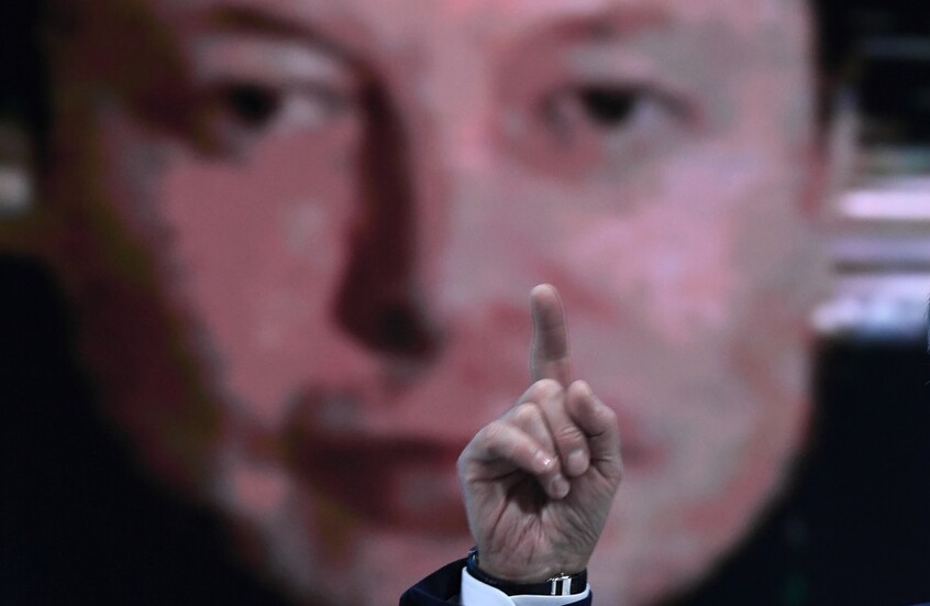 إيلون ماسك: مستقبلنا ستقرره الكمبيوترات