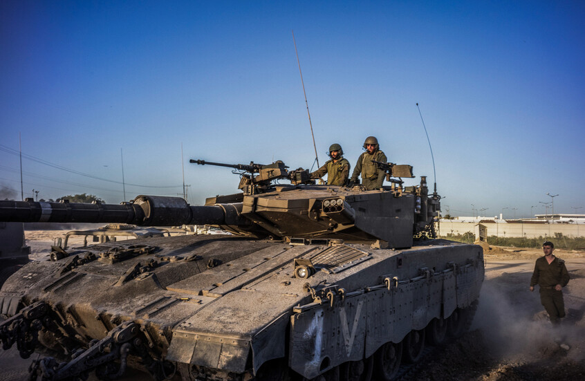 الجيش الإسرائيلي: استهداف "مستودع مظلات لحماس" في رفح (فيديو)