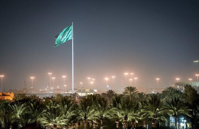 "بلومبيرغ": السعودية تقترب من إبرام صفقة مع الصين لتطوير محطة إنتاج طاقة متجددة بالرياح في المملكة