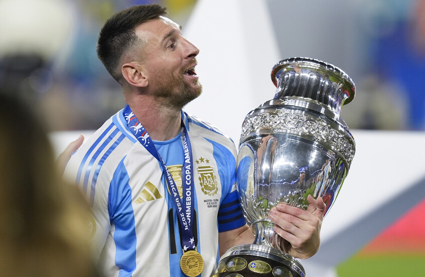 ميسي يكشف تطورات إصابته