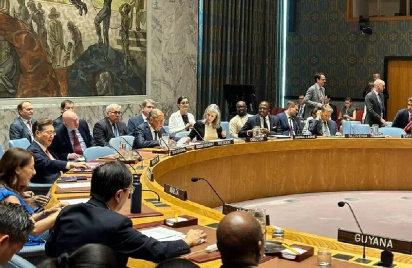 لافروف: سماح ألمانيا بنشر الصواريخ الأمريكية على أراضيها بمثابة إذلال لبرلين