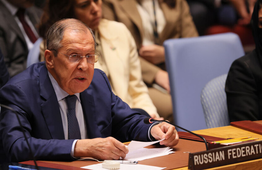 لافروف يوضح سبب تحرك الناتو إلى منطقة آسيا والمحيط الهادئ