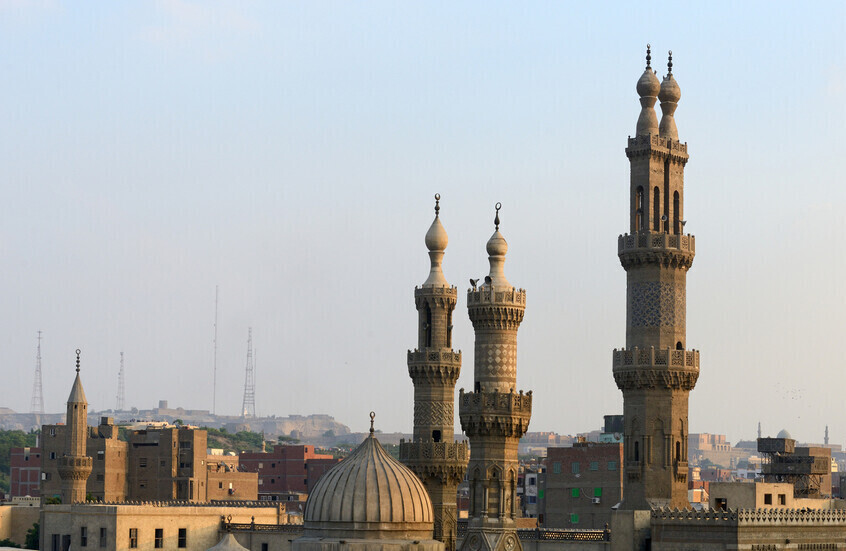 مصر.. "القارئ المتراقص" يواجه تهمة ازداء القرآن والدين الإسلامي