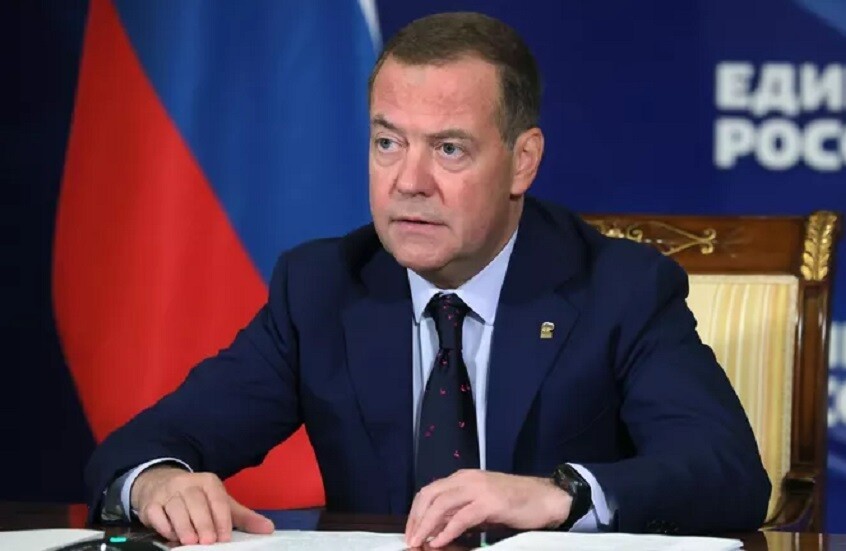 مدفيديف: روسيا أصبحت أكثر استعدادا للصراع مع الغرب مما كانت عليه قبل عشرين عاما