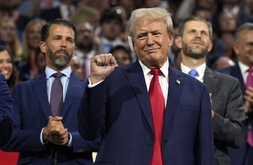 ترامب يتوعد الاتحاد الأوروبي والصين في حالة وصوله إلى البيت الأبيض مجددا