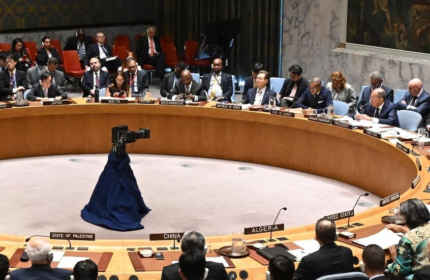 بالفيديو.. نشطاء حاولوا التشويش على خطاب لافروف عن فلسطين في الأمم المتحدة