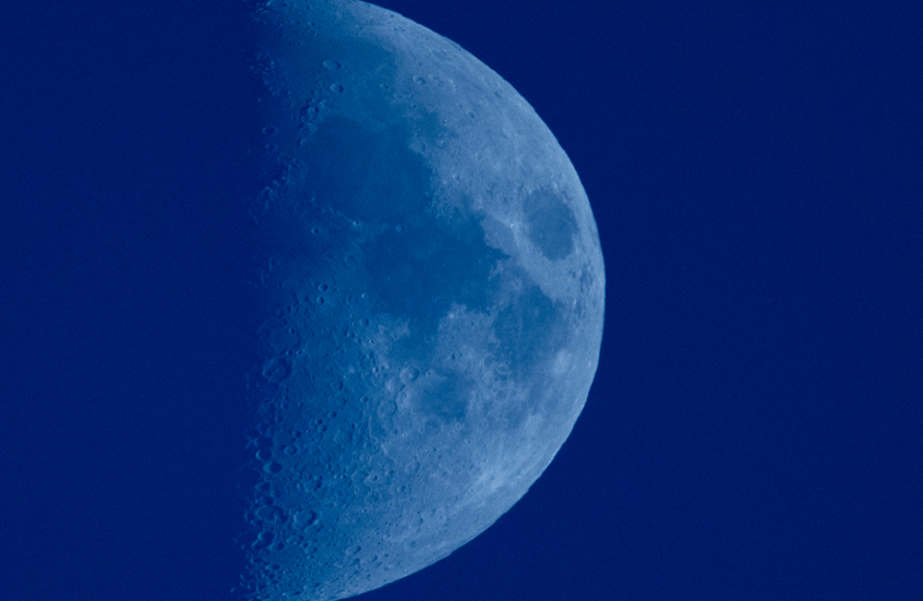 ناسا تلغي مهمة تاريخية إلى القمر