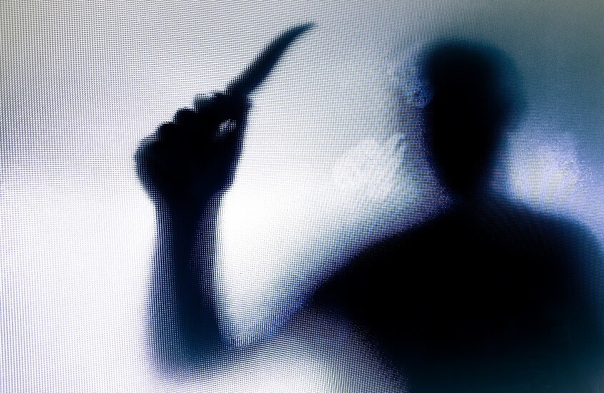 الولايات المتحدة.. طعن امرأة داخل مطار ميامي الدولي والسلطات تجلي مئات المسافرين