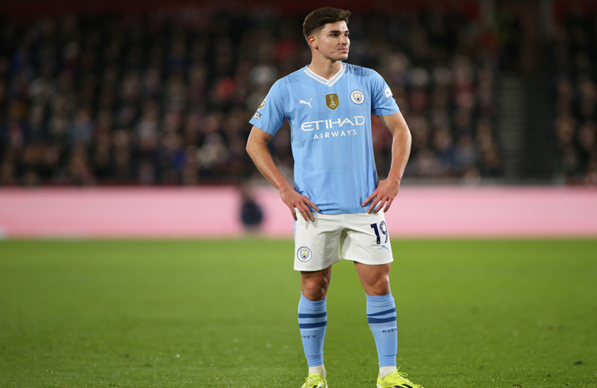 مانشستر سيتي يحدد سعر مهاجمه  ألفاريز تمهيدا لبيعه