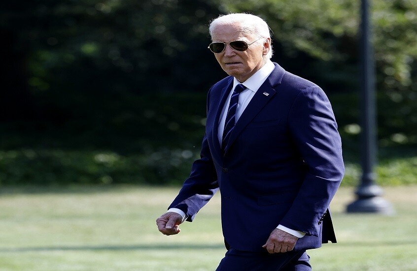 صحفي أمريكي يكشف تدهور صحة بايدن وتدخل طارئ خلال زيارته إلى لاس فيغاس