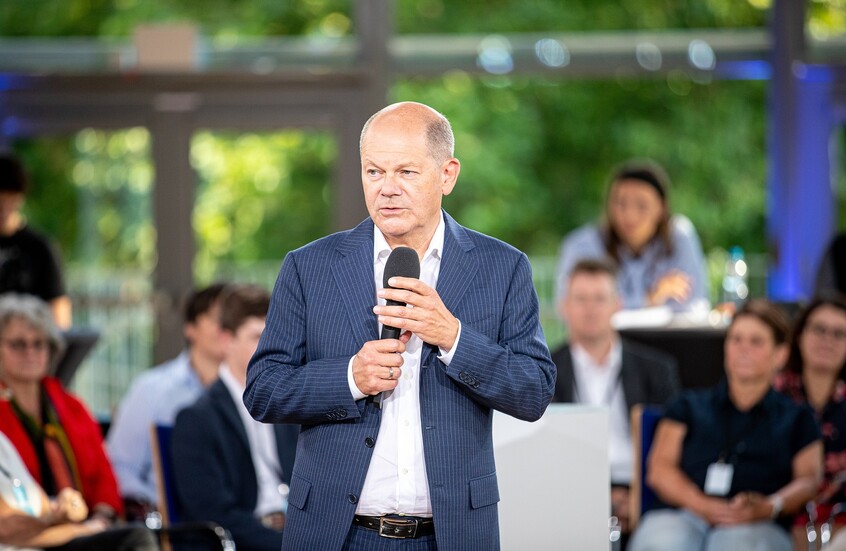 شولتس يؤكد التزام ألمانيا بسياسة "صين واحدة"