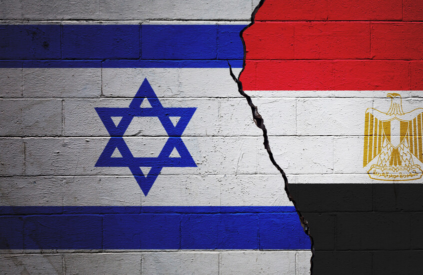 خبير مصري يعلق على تساؤلات الإعلام العبري عن "ديون مصر لإسرائيل"