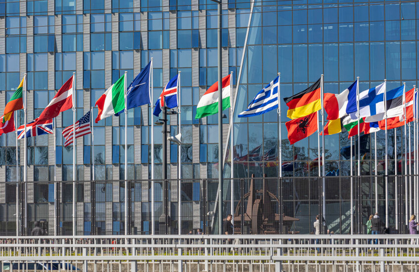 الخارجية البولندية تقترح على هنغاريا الخروج من الاتحاد الأوروبي من أجل "التحالف مع روسيا"