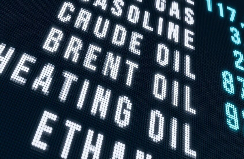 "برنت" ينخفض تحت مستوى 79 دولارا للبرميل للمرة الأولى منذ 6 يونيو