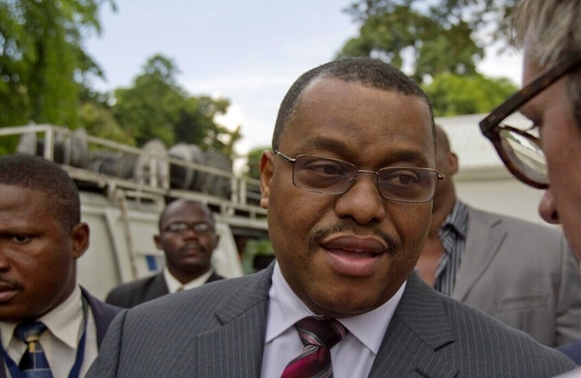 صحيفة: عصابات إجرامية تهاجم موكب رئيس وزراء هايتي الانتقالي