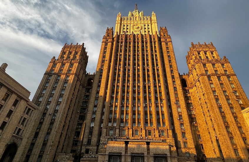 الخارجية الروسية: واشنطن وطوكيو تستعدان لنزاع مسلح في منطقة آسيا والمحيط الهادئ