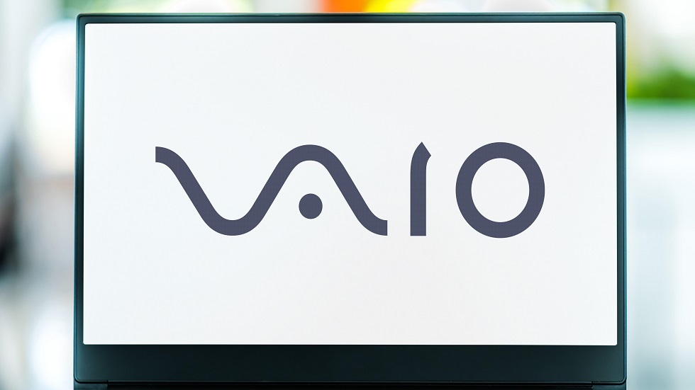 Vaio تعلن عن أخفّ شاشة محمولة في العالم