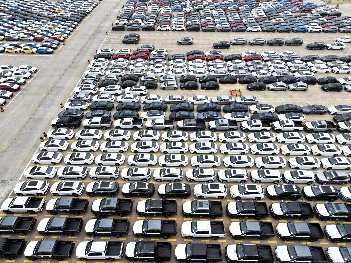 صادرات السيارات الصينية إلى الولايات المتحدة تسجل رقما قياسيا