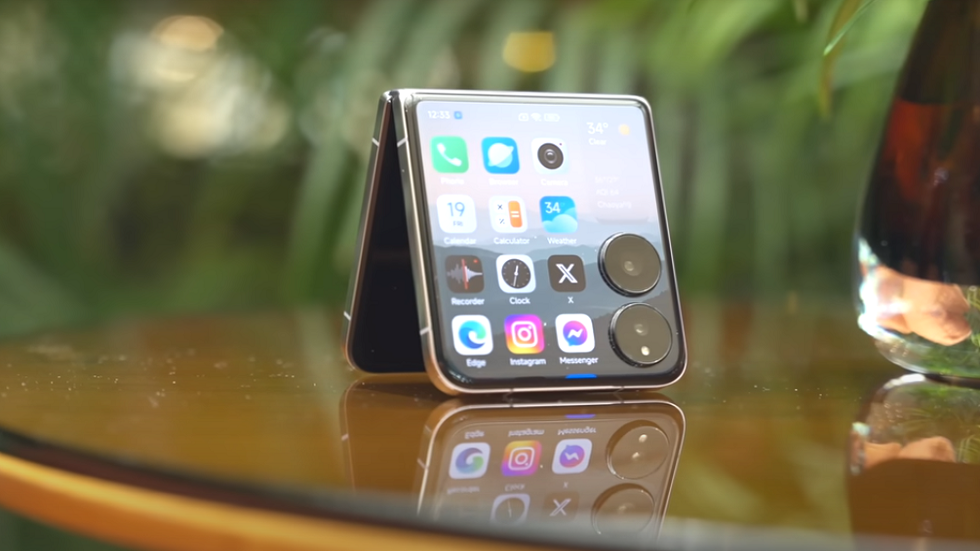 Xiaomi تكشف عن هاتف متطور قابل للطي (فيديو)