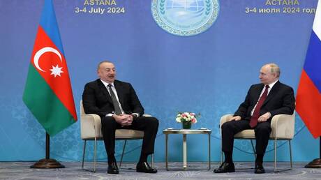 الخارجية الأذربيجانية تصف لقاء بوتين وعلييف في أستانا بالقيّم وتؤكد متانة العلاقات بين البلدين