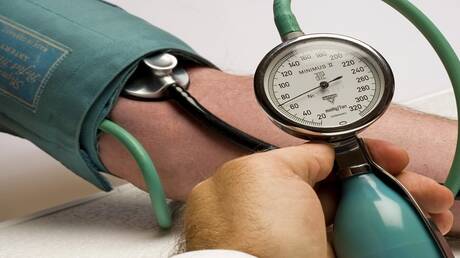 نصائح لمرضى ارتفاع ضغط الدم في الطقس الحار