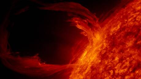 العلماء الروس يرصدون 5 توهجات شمسية قوية