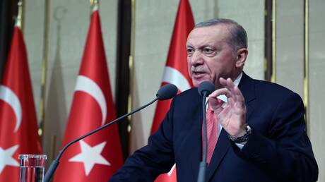 أردوغان: لمن يعتقدون أن بإمكانهم إقامة دولة إرهابية في منطقتنا هذا حلم كبير لن يتحقق أبدا