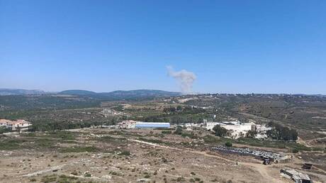 الجيش الإسرائيلي يستهدف منزلا في بلدة يارين جنوب لبنان