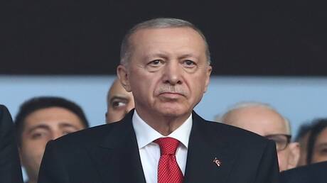 وزير الخارجية الإسرائيلي يهاجم أردوغان بأوصاف غير دبلوماسية