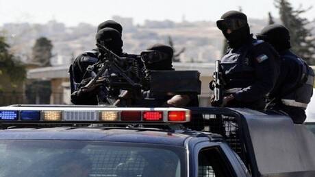 الأمن الأردني يعلن القبض على 20 تاجرا ومروجا للمخدرات
