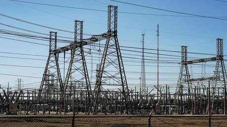 تعويضات مادية لسكان محافظة سعودية واعتذار عن انقطاع الكهرباء