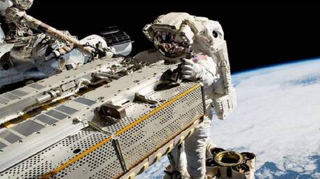 ناسا تؤجل خروج روادها إلى الفضاء المفتوح