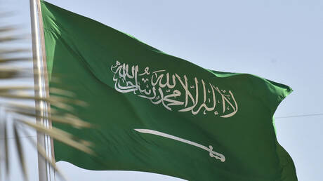 السعودية تعلن إعدام مواطن بتهمة الانضمام لخلية إرهابية