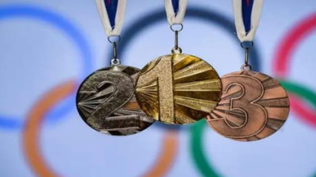 من هو صاحب أول ميدالية عربية في تاريخ الألعاب الأولمبية؟