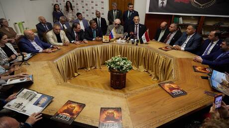 طاولة مستديرة للاحتفال بمرور 80 عامًا على العلاقات الدبلوماسية بين روسيا وسوريا