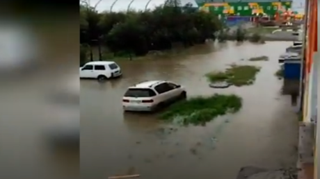 روسيا.. فيضانات وأمطار غزيرة تضرب منطقة بيليبنو في تشوكوتكا (فيديو+صور)