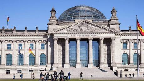 برلمانية ألمانية تتهم حكومة بلادها بخرق اتفاقية حظر الذخائر العنقودية