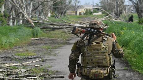 الدفاع الروسية: تحرير بلدة جديدة في دونيتسك
