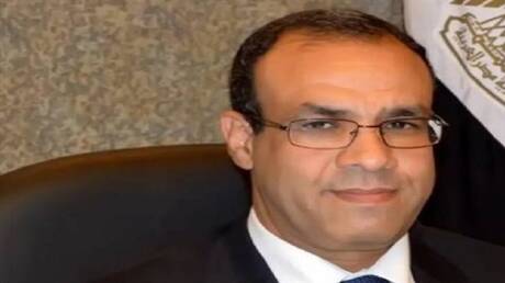 وزير خارجية مصر في طهران لحضور مراسم أداء اليمين الدستورية للرئيس الإيراني الجديد (صور)