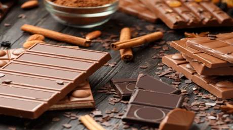 اكتشاف مفاجئ في ألواح شوكولاتة منتشرة في الأسواق الأمريكية