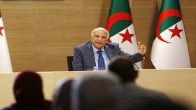 الجزائر: قرارات فورية وأخرى في طريقها للتطبيق ردا على اعتراف فرنسا بـ"مغربية الصحراء الغربية"