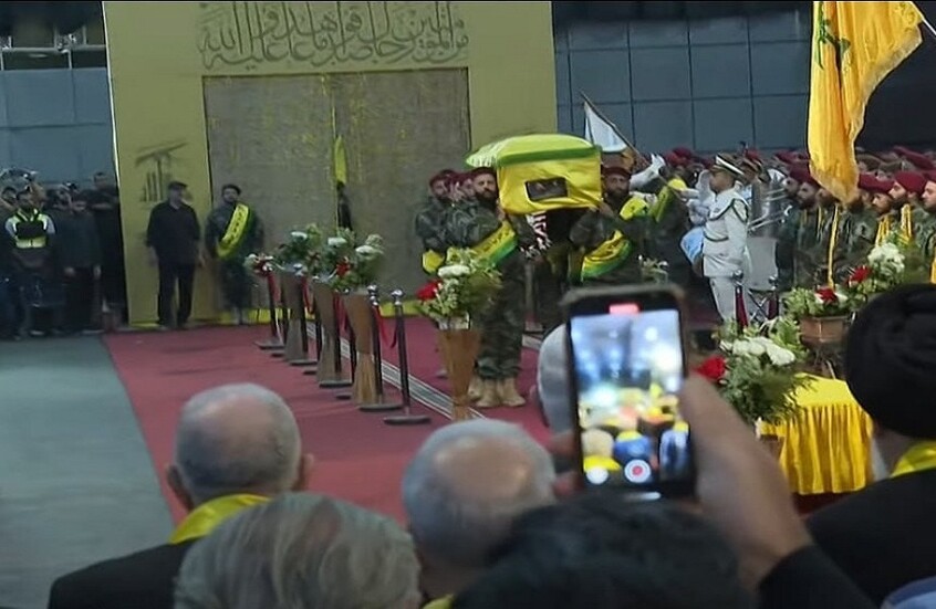 بدء تشييع القيادي في حزب الله اللبناني فؤاد شكر بضاحية بيروت الجنوبية