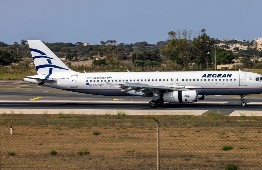 اليونان.. شركة طيران إيجه توقف جميع رحلاتها الجوية إلى إسرائيل