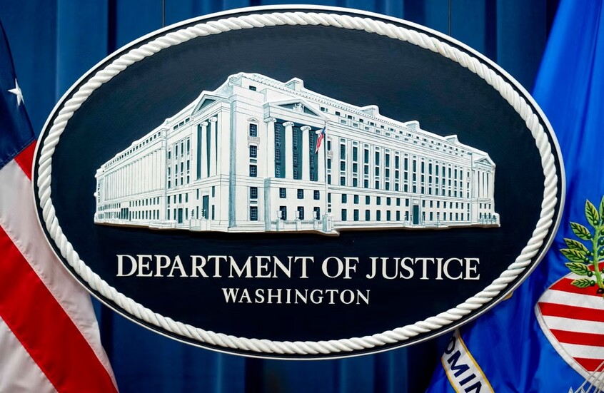 الولايات المتحدة تتهم 3 أشخاص بدعم "برنامج أسلحة دمار شامل إيراني"