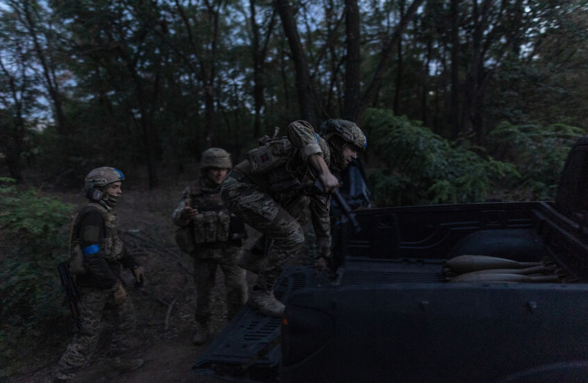 صحيفة سويسرية: مهاجمة القوات الأوكرانية لكورسك يضعها في "مأزق استراتيجي" ويكبدها خسائر كبيرة
