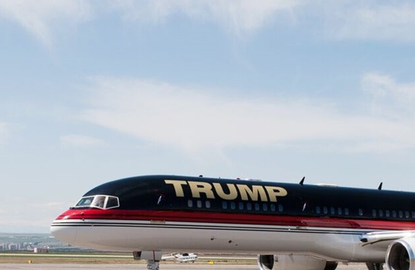 وسائل إعلام أمريكية تتحدث عن عطل مفاجىء أصاب طائرة ترامب وهي في الجو قرب مونتانا (فيديو)