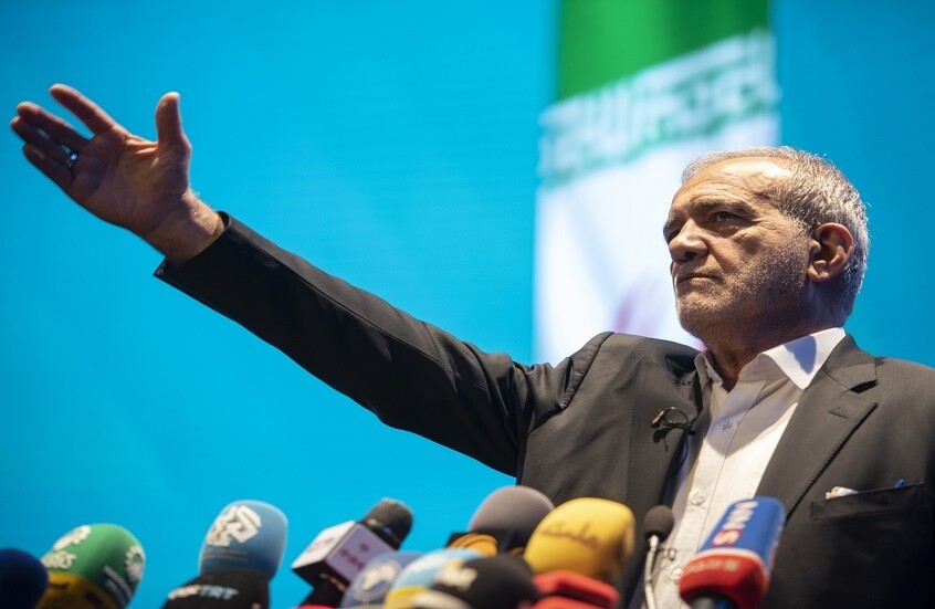 بزشكيان يهاجم واشنطن وحلفاءها ويحملهم مسؤولية طيش وتهور إسرائيل